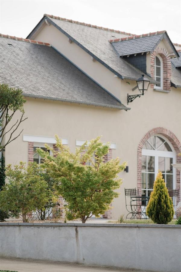 Domaine Les Jardins Darsene Bed & Breakfast Tinténiac Eksteriør bilde