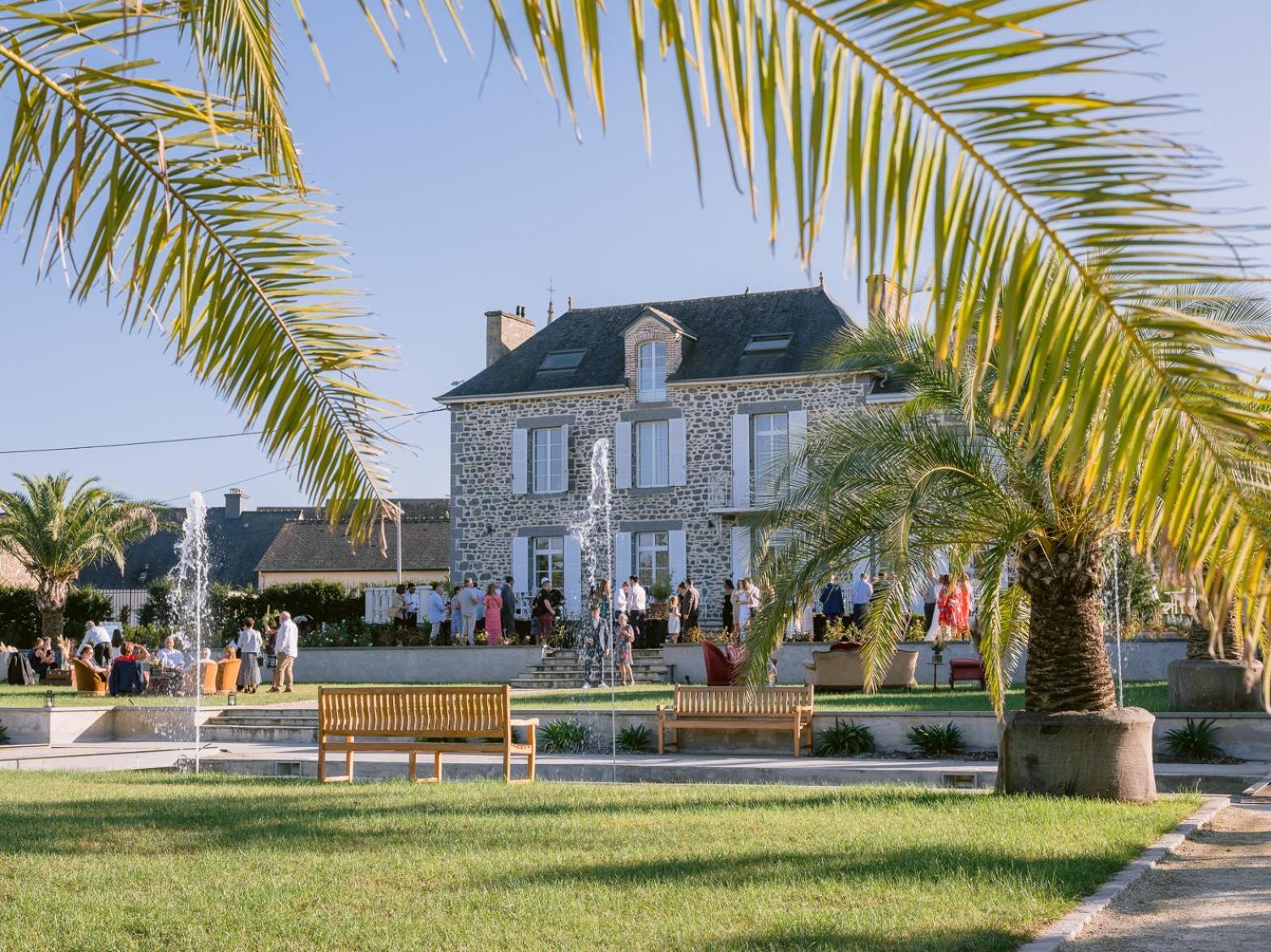 Domaine Les Jardins Darsene Bed & Breakfast Tinténiac Eksteriør bilde